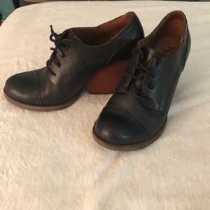 Korks Women’s heels